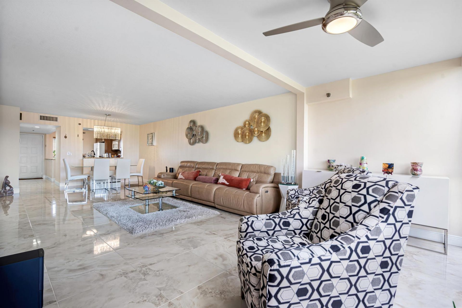 7290 Kinghurst Drive, Unit 607, Delray Beach, FL 33446 Photo