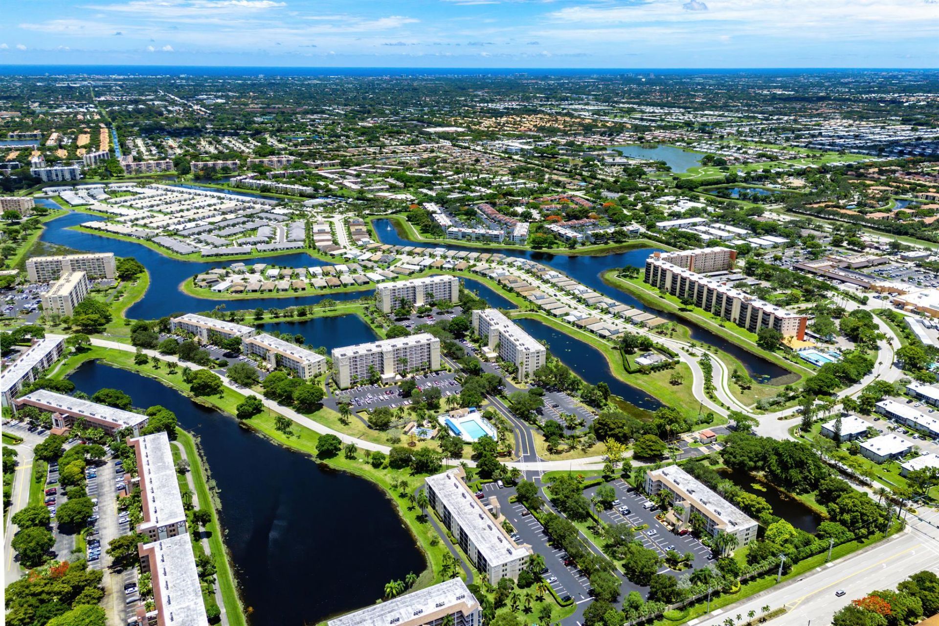7290 Kinghurst Drive, Unit 607, Delray Beach, FL 33446 Photo