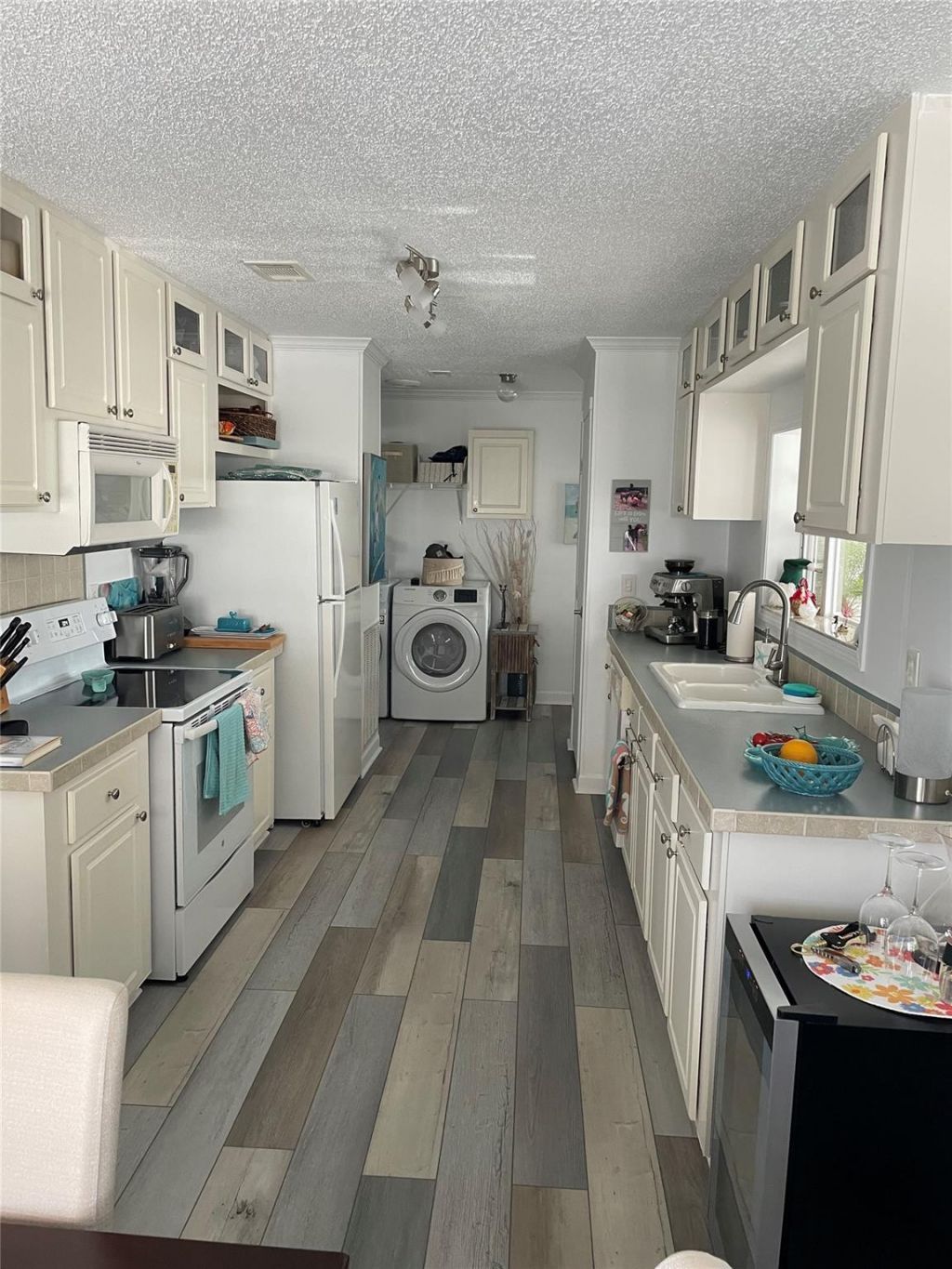 8640 SW 16th Court, Davie, FL 33324 Photo