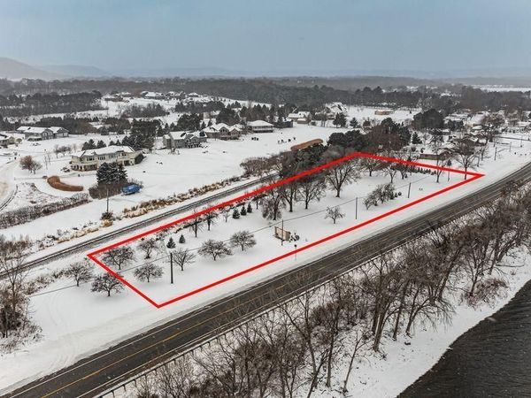 36724 Highway 61 Boulevard, Lake City, MN 55041