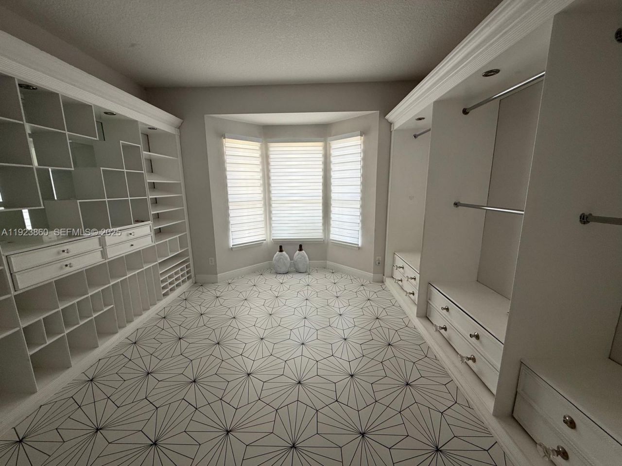 6878 Lake Carlisle Blvd, Orlando, FL 32829 Photo