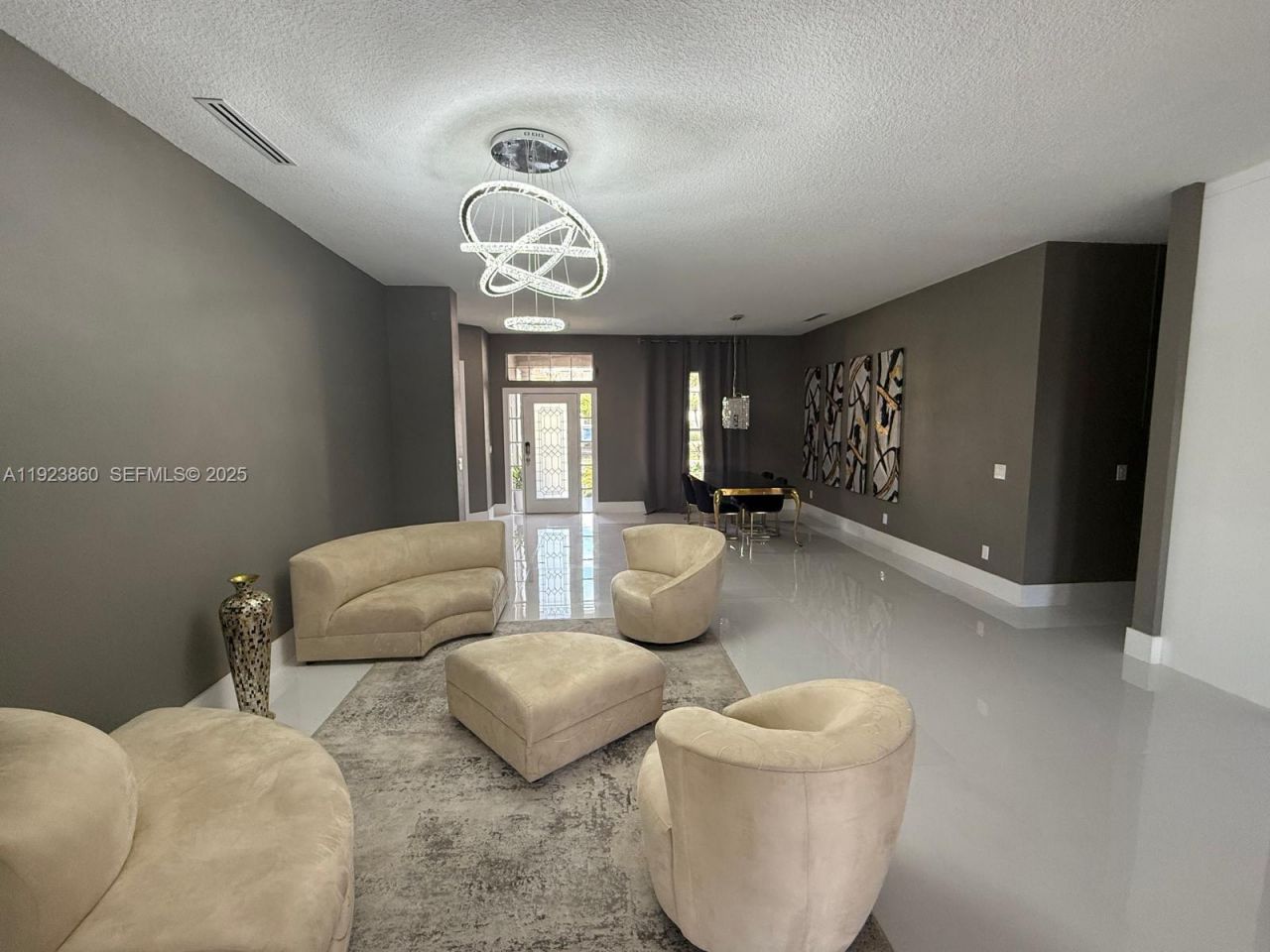 6878 Lake Carlisle Blvd, Orlando, FL 32829 Photo