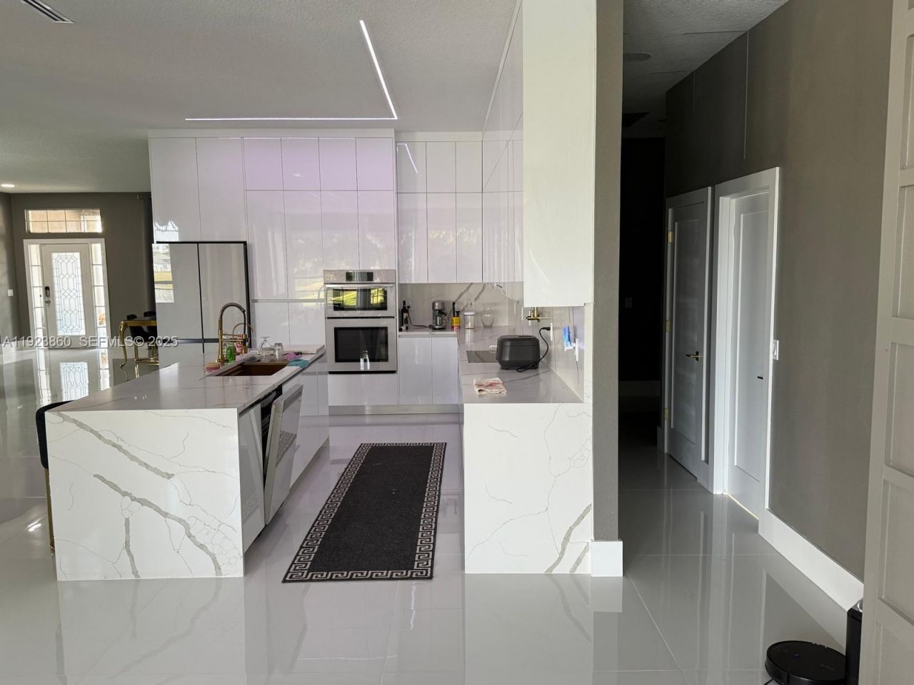 6878 Lake Carlisle Blvd, Orlando, FL 32829 Photo