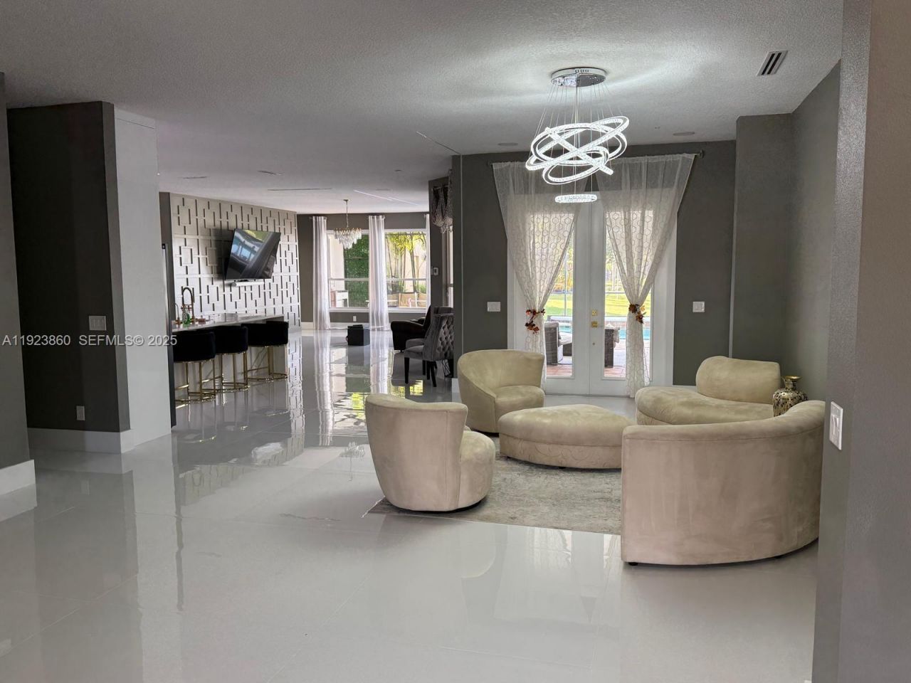 6878 Lake Carlisle Blvd, Orlando, FL 32829 Photo