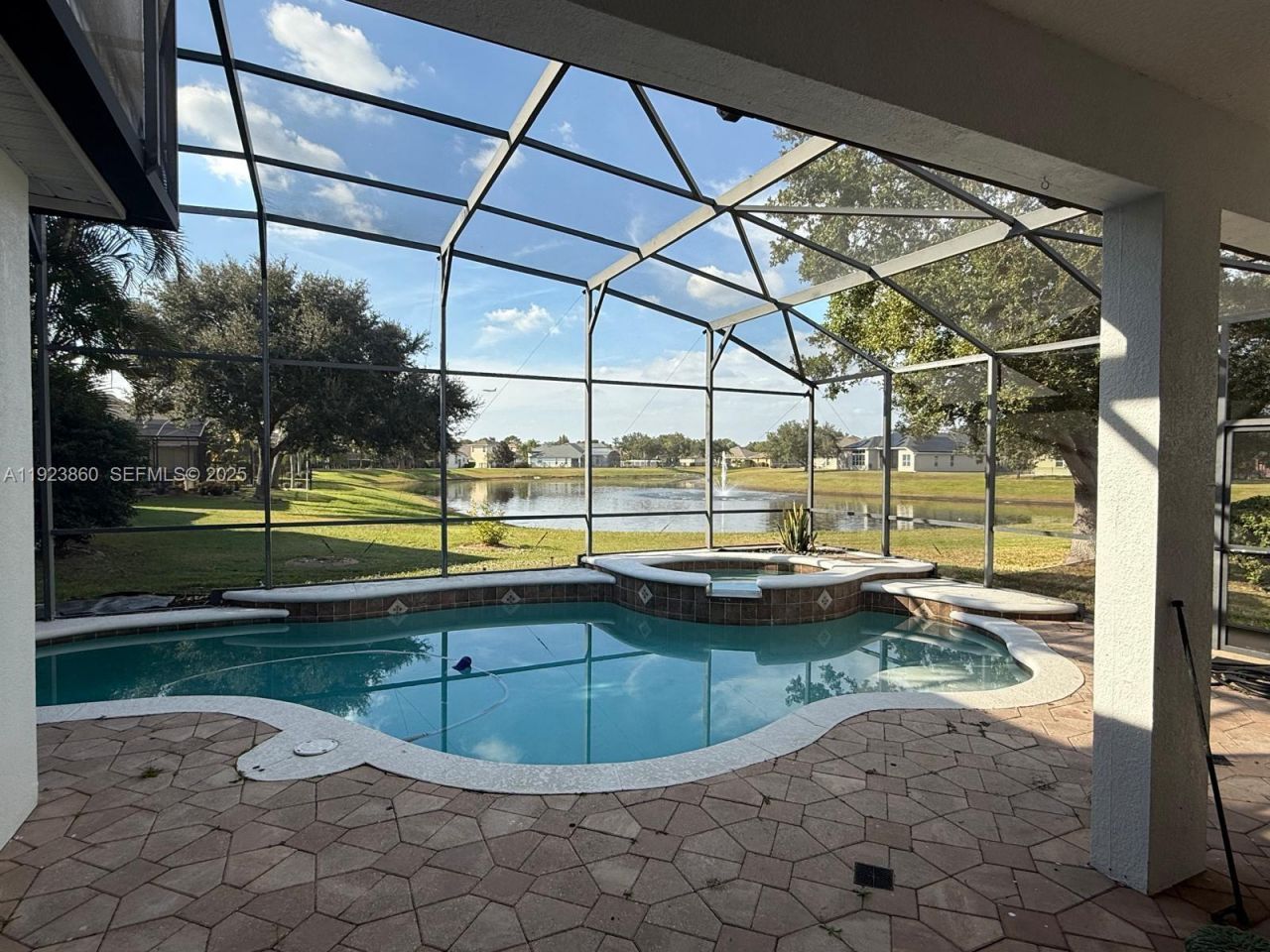 6878 Lake Carlisle Blvd, Orlando, FL 32829 Photo