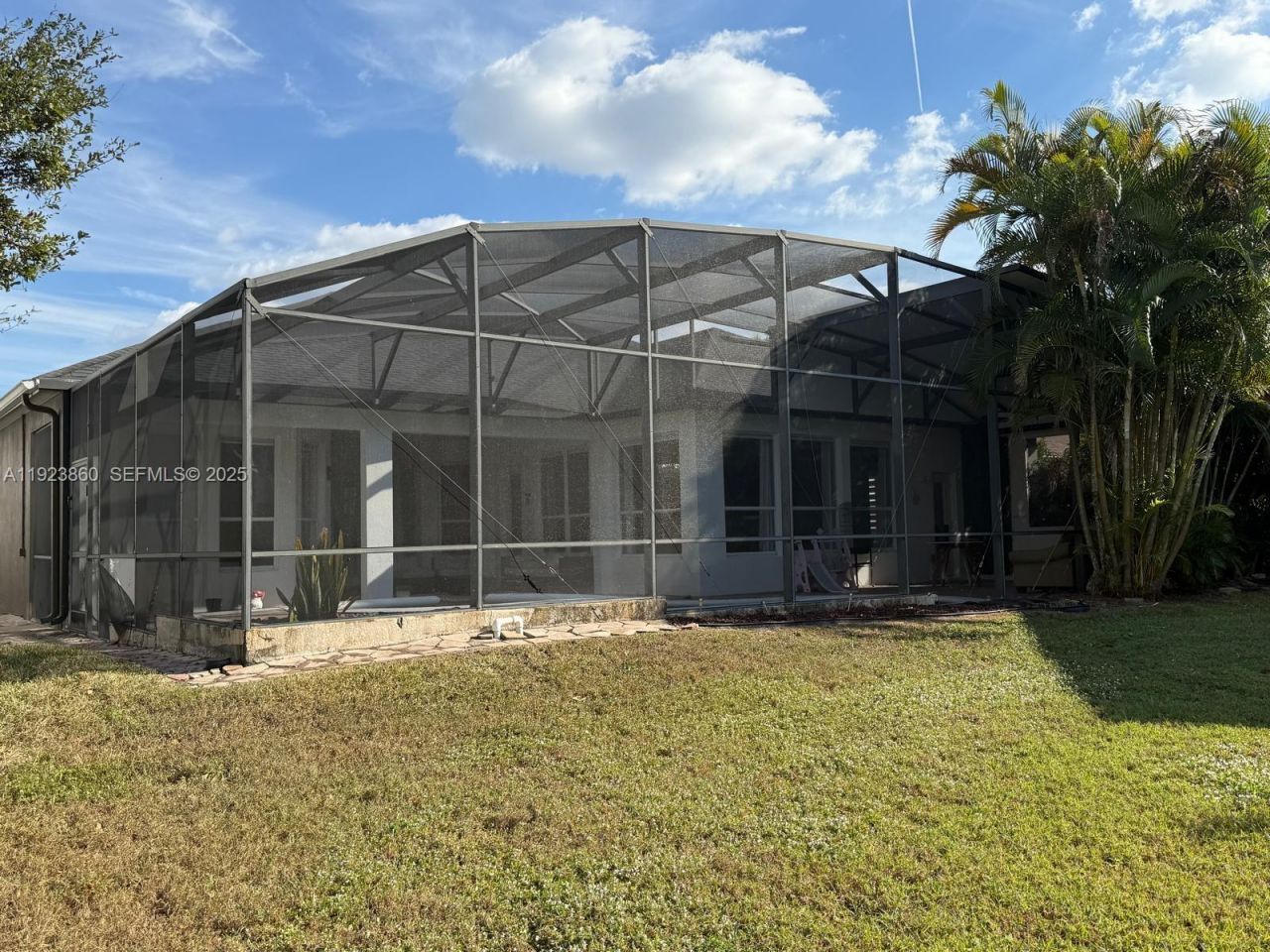 6878 Lake Carlisle Blvd, Orlando, FL 32829 Photo