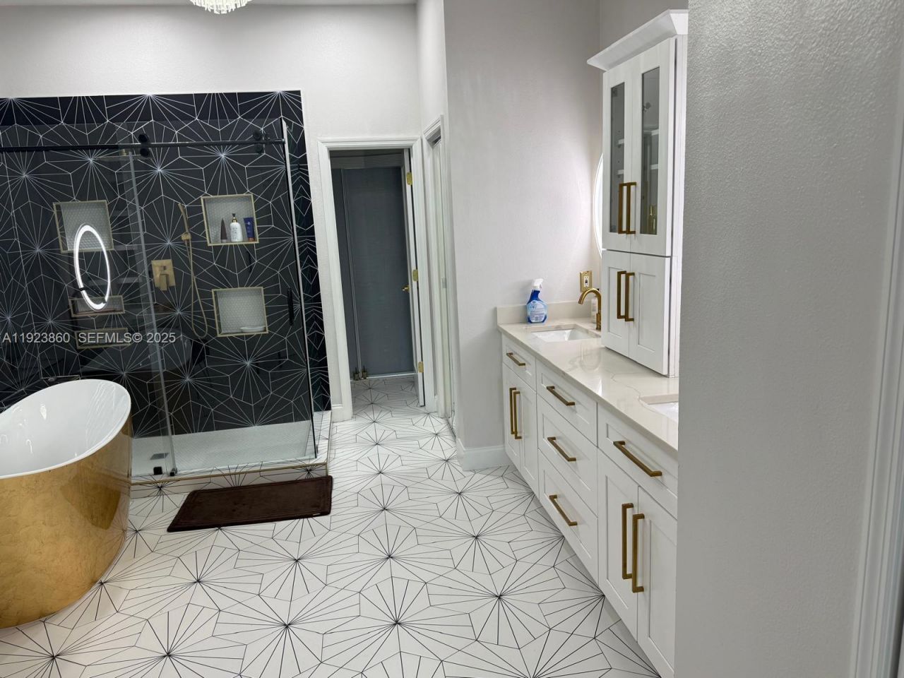 6878 Lake Carlisle Blvd, Orlando, FL 32829 Photo