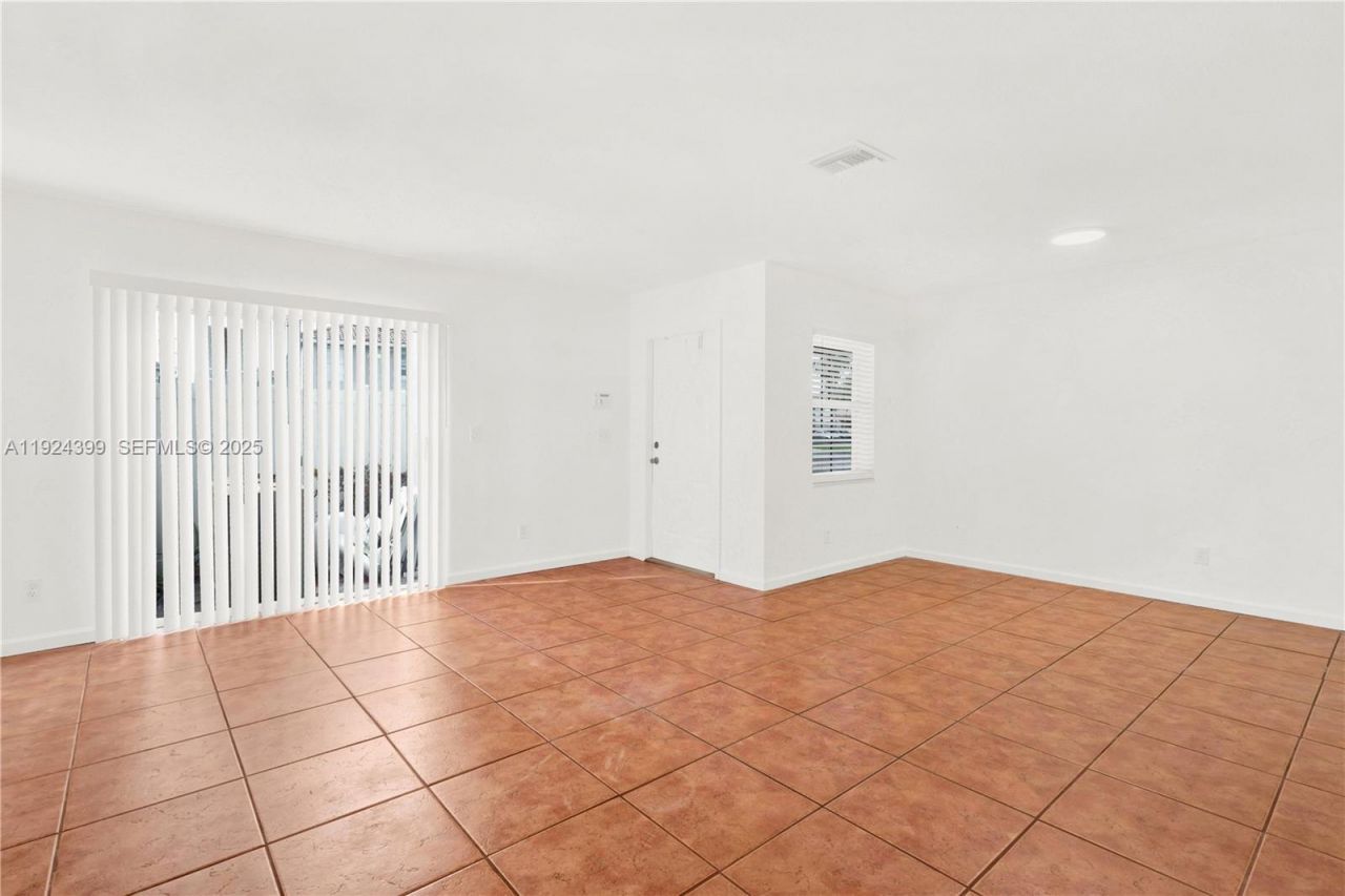 5411 SW 125th Ter, Unit 5411, Miramar, FL 33027 Photo