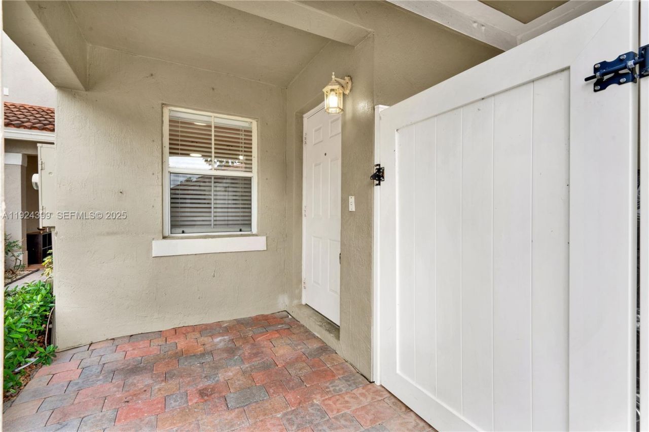 5411 SW 125th Ter, Unit 5411, Miramar, FL 33027 Photo