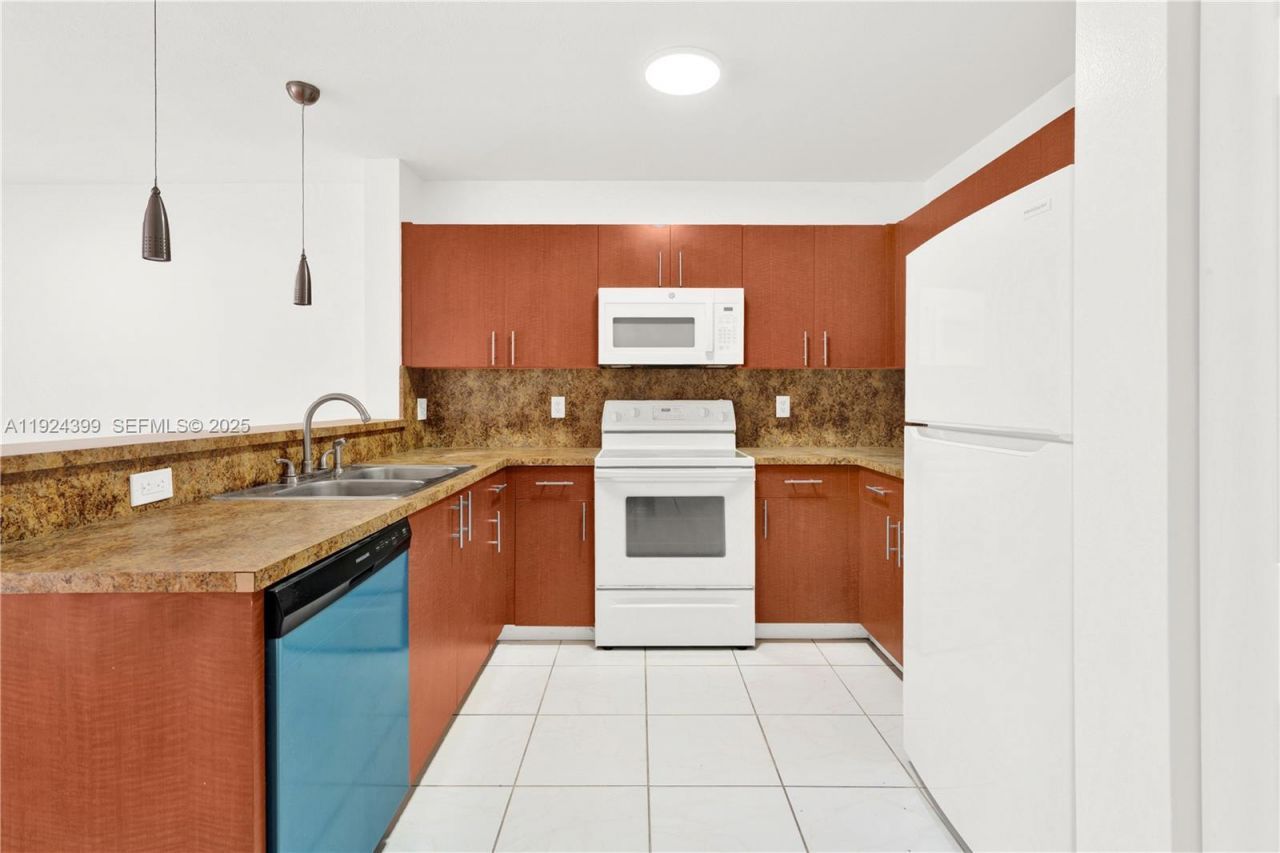 5411 SW 125th Ter, Unit 5411, Miramar, FL 33027 Photo