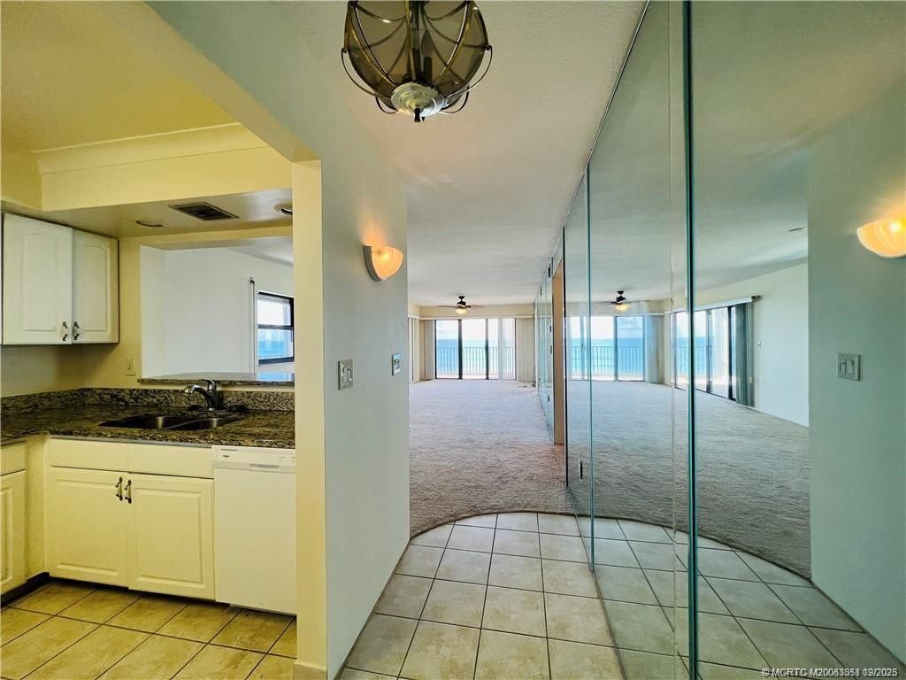 7410 S Ocean Drive, Unit 605, Jensen Beach, FL 34957 Photo