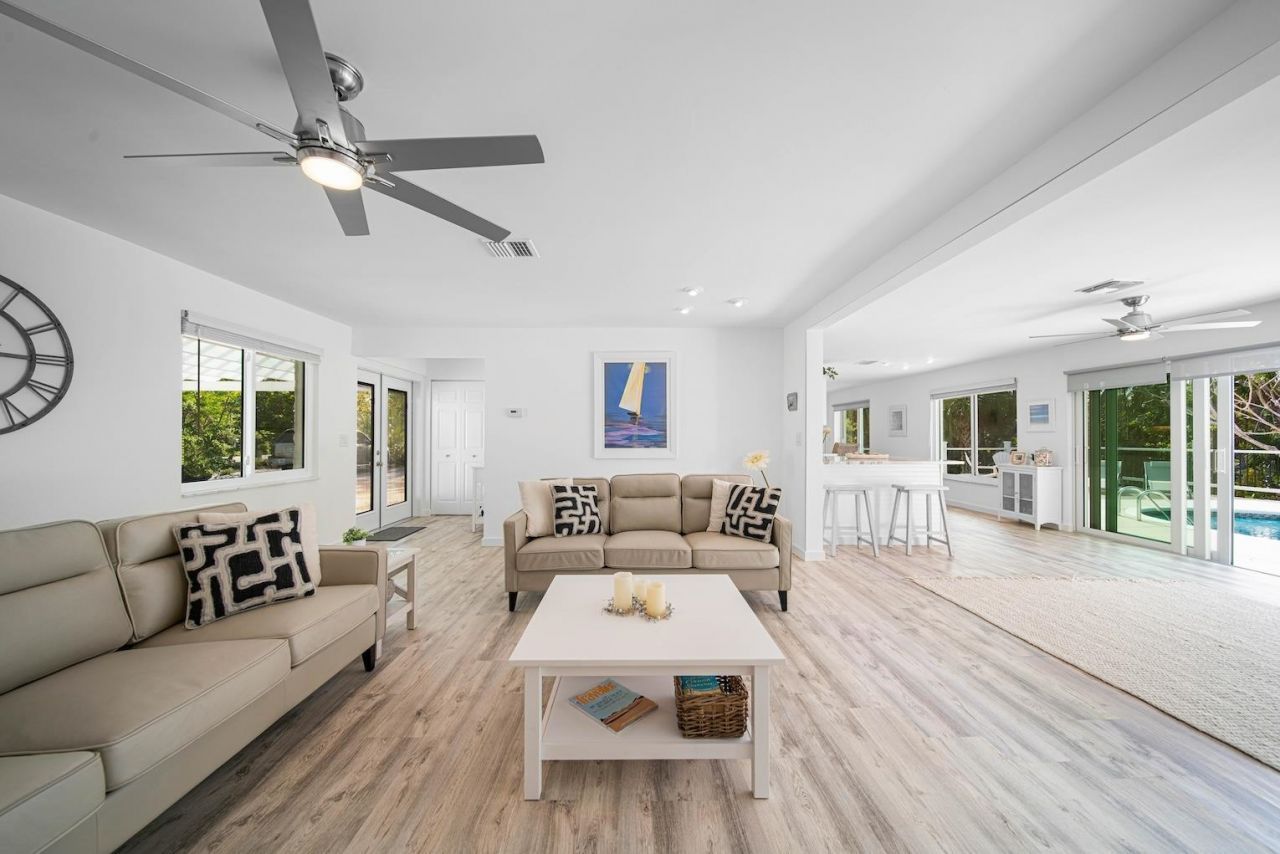 4639 Brainard Bayou Rd, Sanibel, FL 33957 Photo