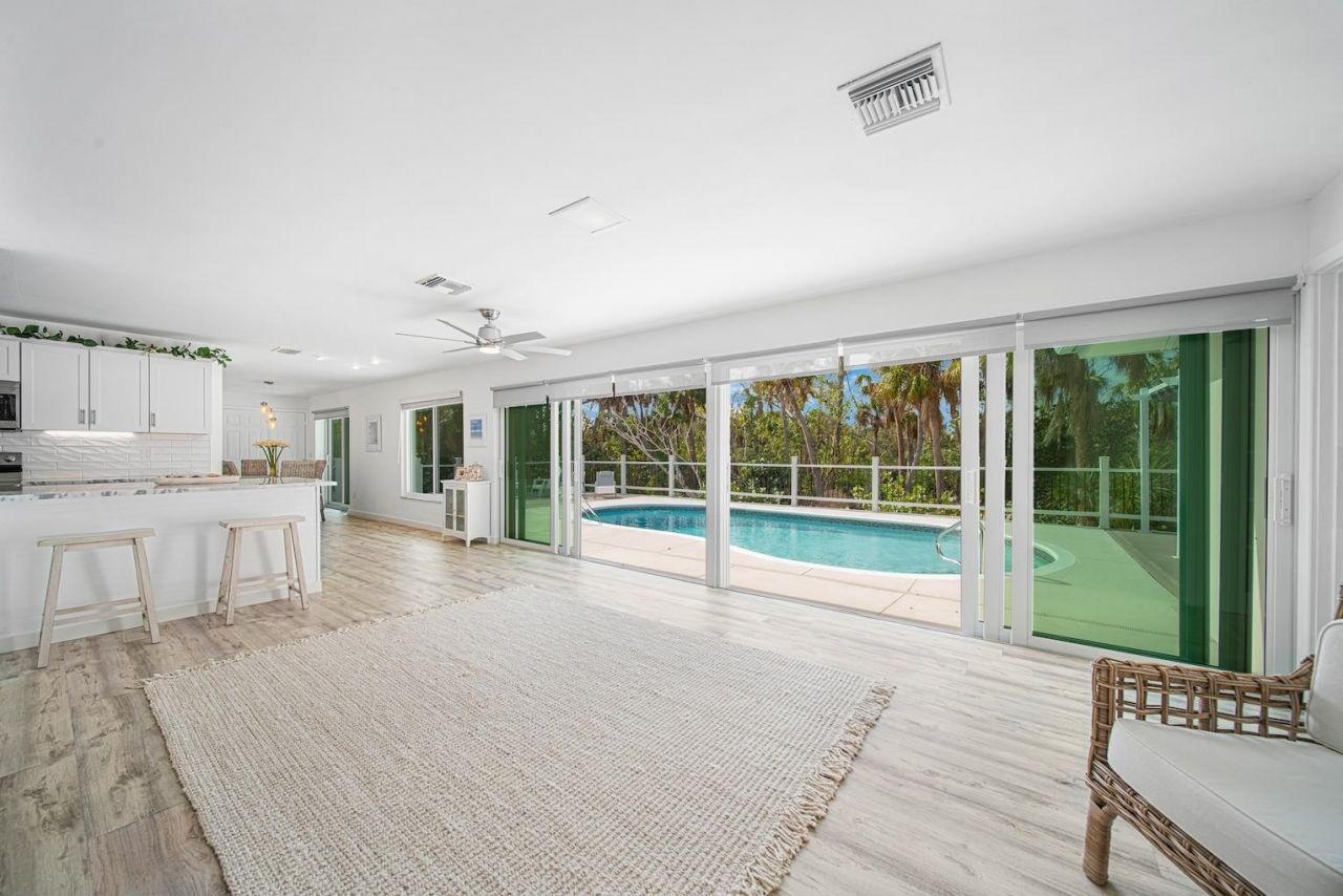 4639 Brainard Bayou Rd, Sanibel, FL 33957 Photo