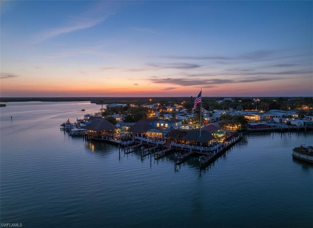 566 Coconut Ave, Goodland, FL 34140 Photo