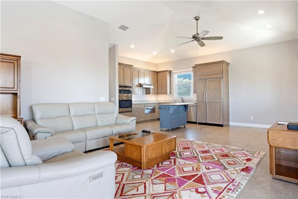 566 Coconut Ave, Goodland, FL 34140 Photo