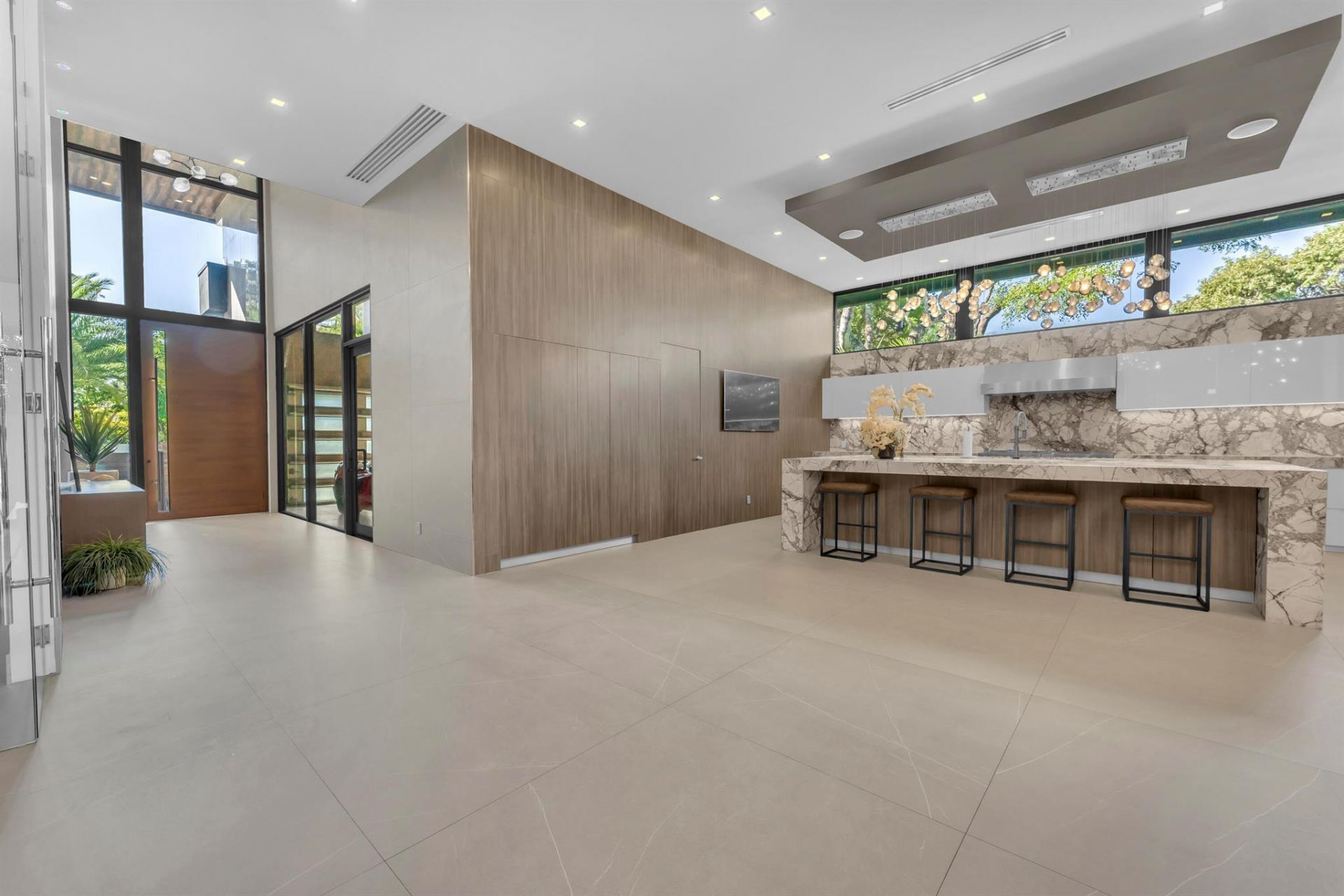 2401 NE 13th Street, Fort Lauderdale, FL 33304 Photo