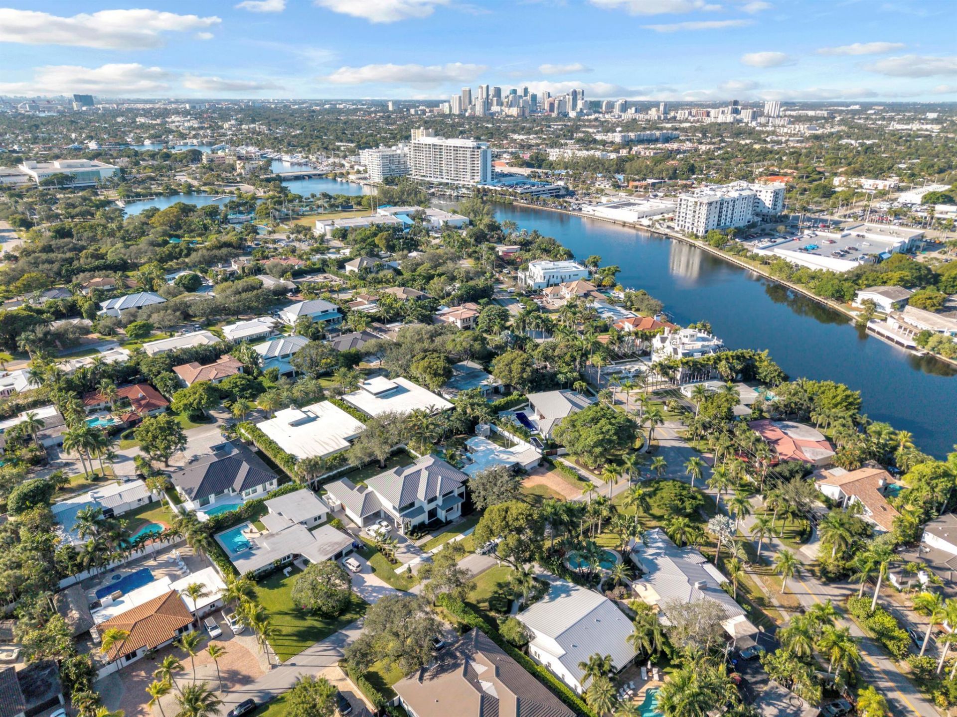 2401 NE 13th Street, Fort Lauderdale, FL 33304 Photo