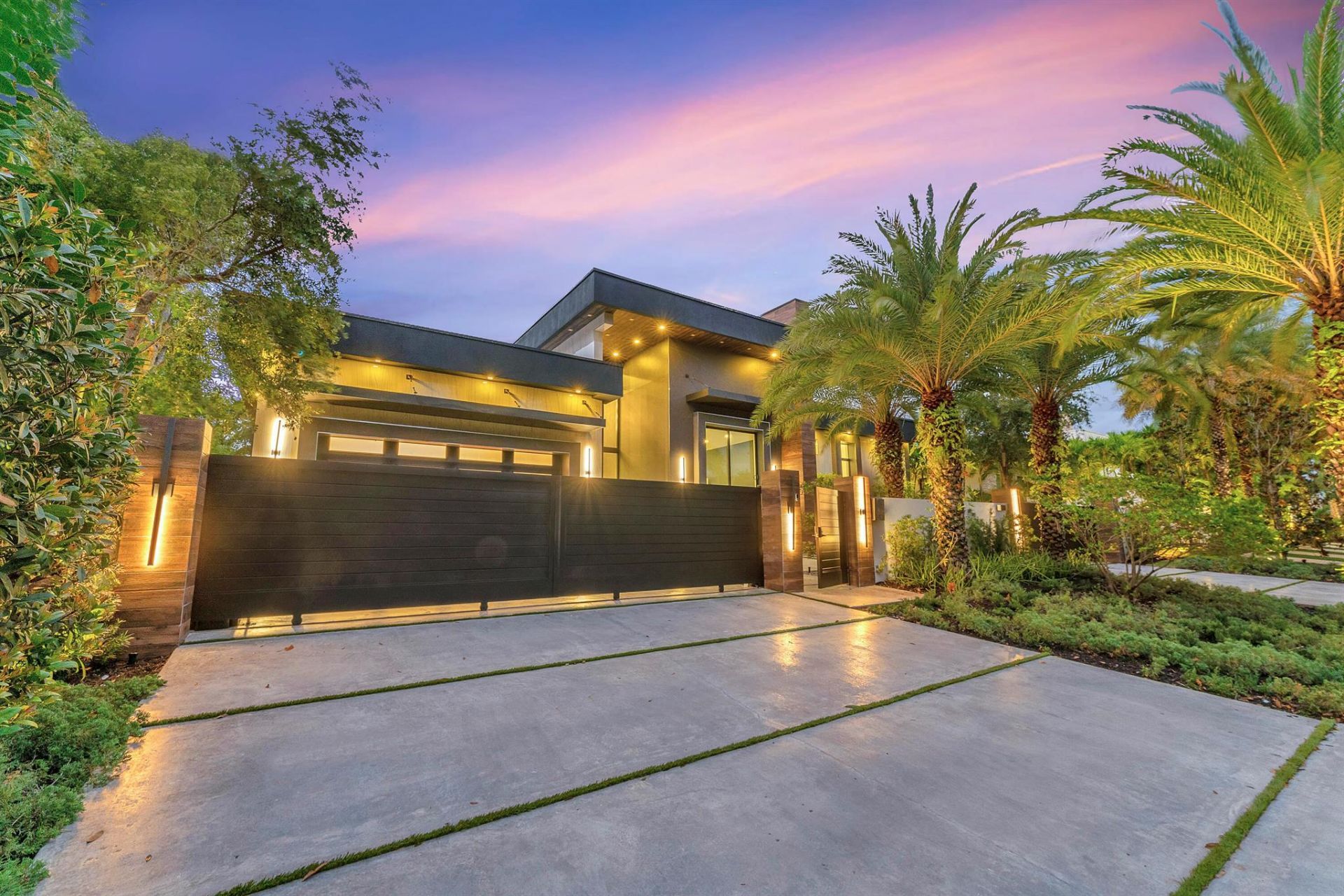 2401 NE 13th Street, Fort Lauderdale, FL 33304 Photo