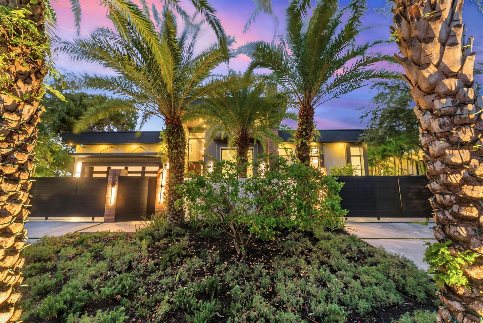 2401 NE 13th Street, Fort Lauderdale, FL 33304 Photo