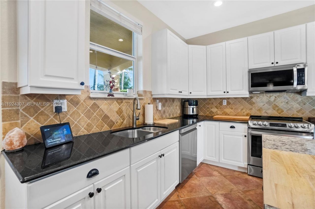 20615 SW 89th Ave, Cutler Bay, FL 33189 Photo