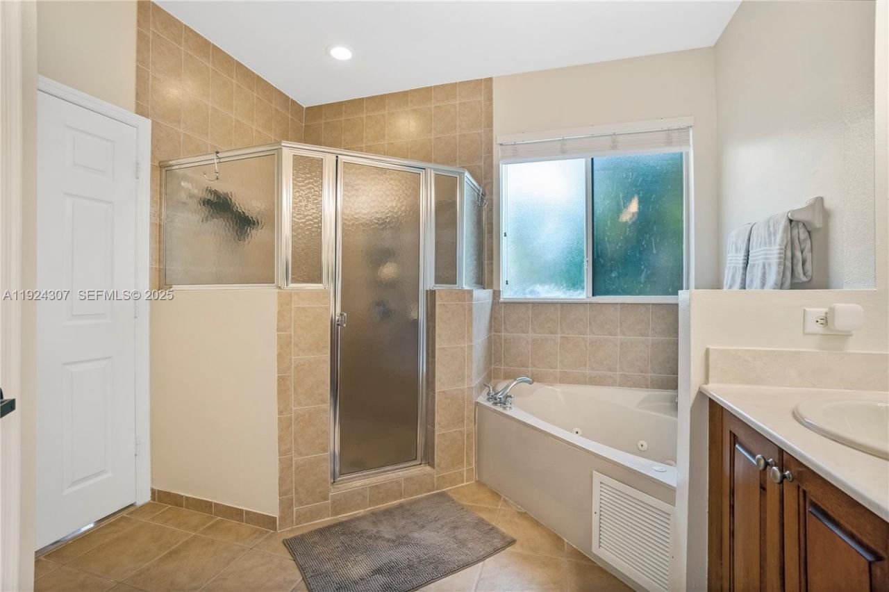 20615 SW 89th Ave, Cutler Bay, FL 33189 Photo