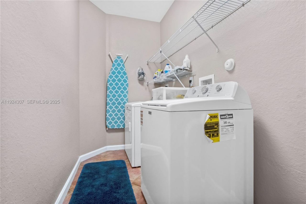 20615 SW 89th Ave, Cutler Bay, FL 33189 Photo