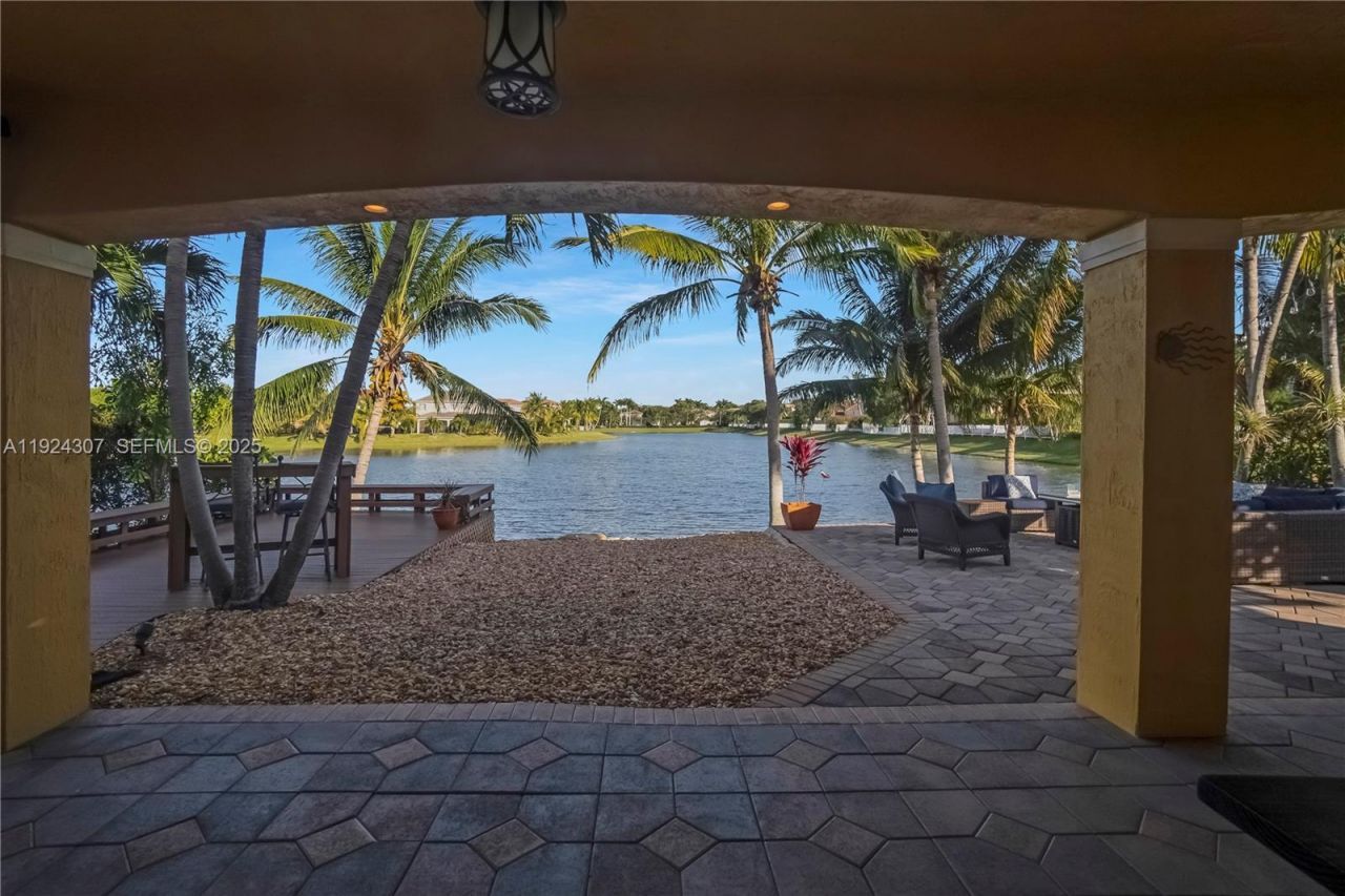 20615 SW 89th Ave, Cutler Bay, FL 33189 Photo