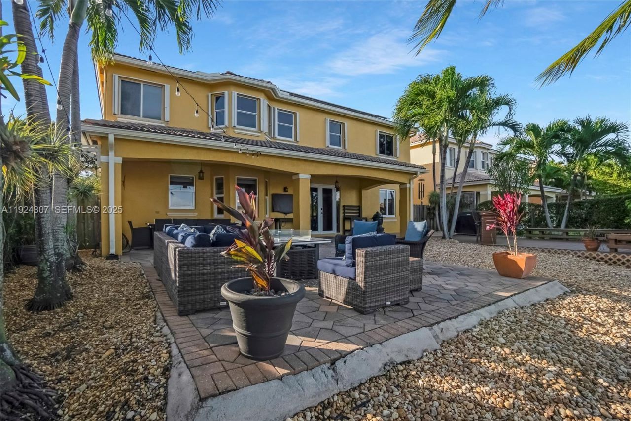 20615 SW 89th Ave, Cutler Bay, FL 33189 Photo