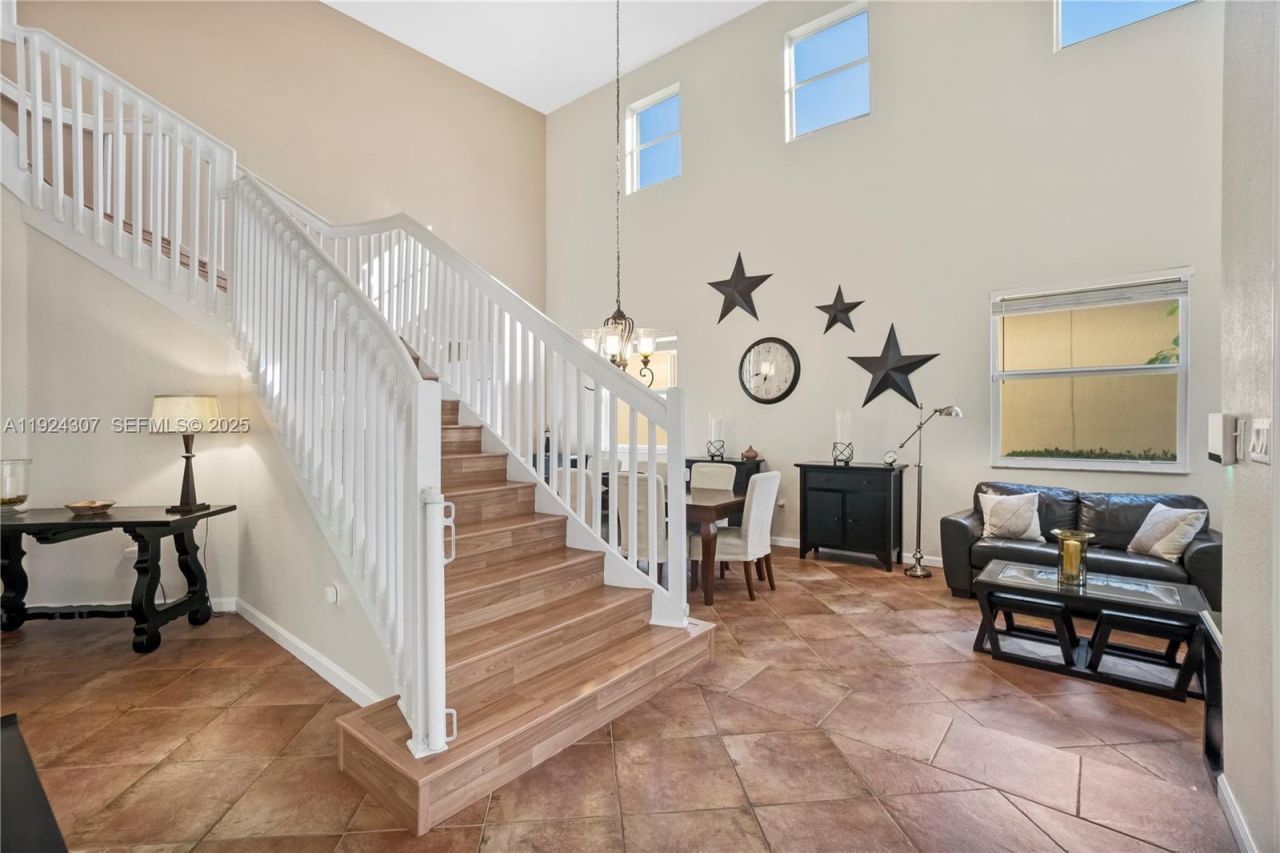 20615 SW 89th Ave, Cutler Bay, FL 33189 Photo