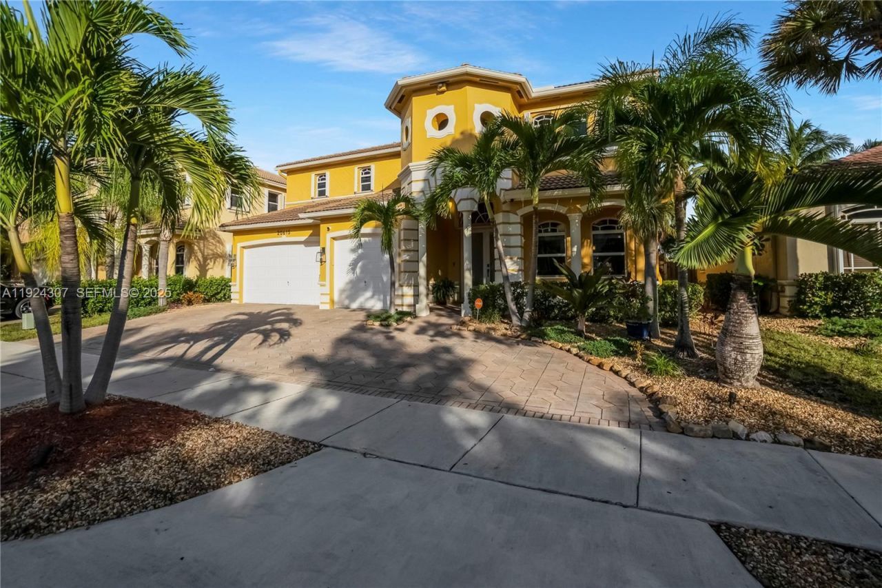 20615 SW 89th Ave, Cutler Bay, FL 33189 Photo