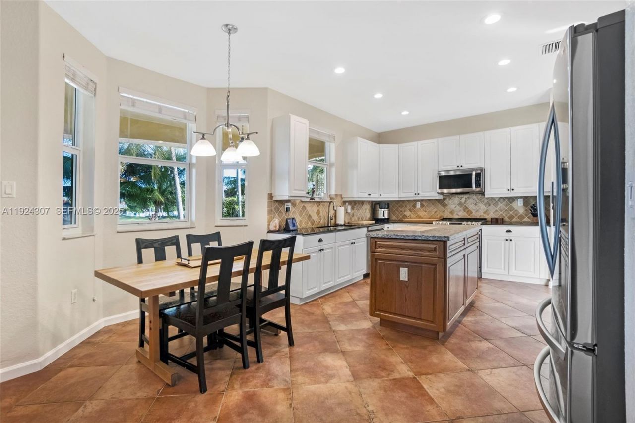 20615 SW 89th Ave, Cutler Bay, FL 33189 Photo