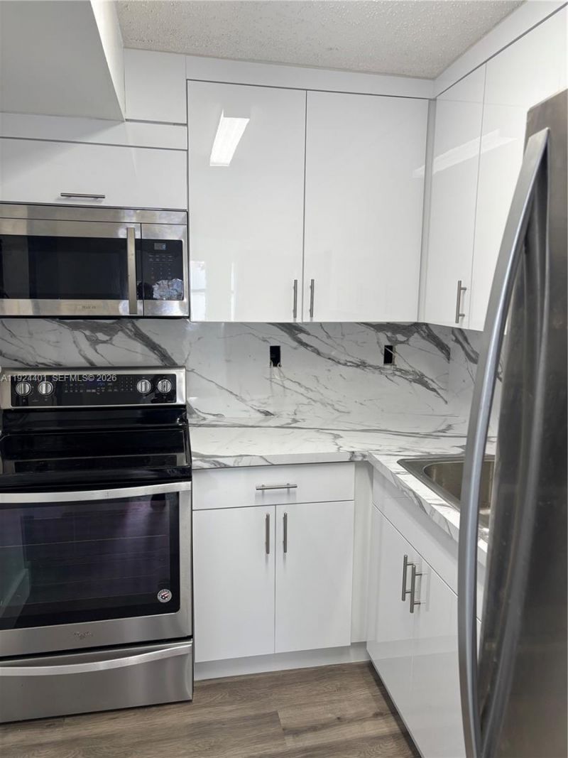 354 E 50th St, Hialeah, FL 33013 Photo