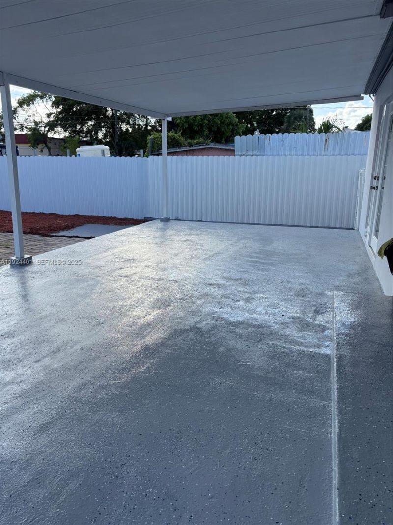 354 E 50th St, Hialeah, FL 33013 Photo