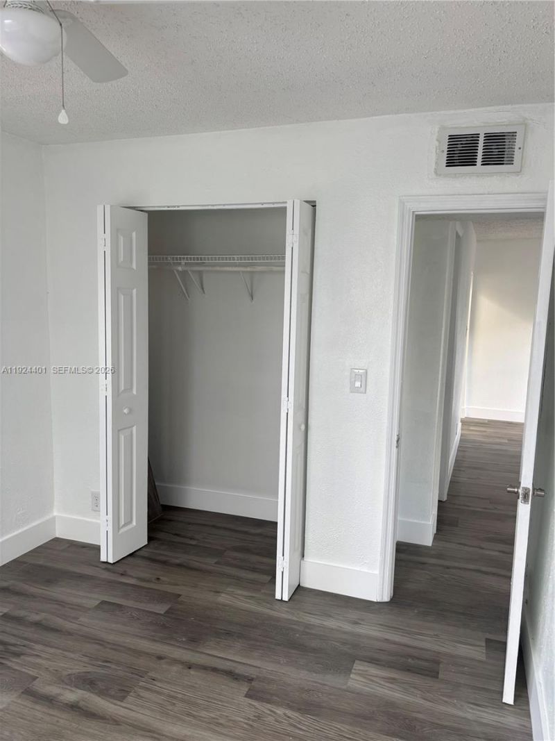 354 E 50th St, Hialeah, FL 33013 Photo