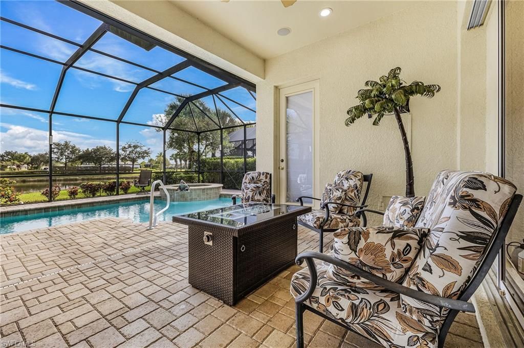 3900 Lakeview Isle Ct, Fort Myers, FL 33905 Photo