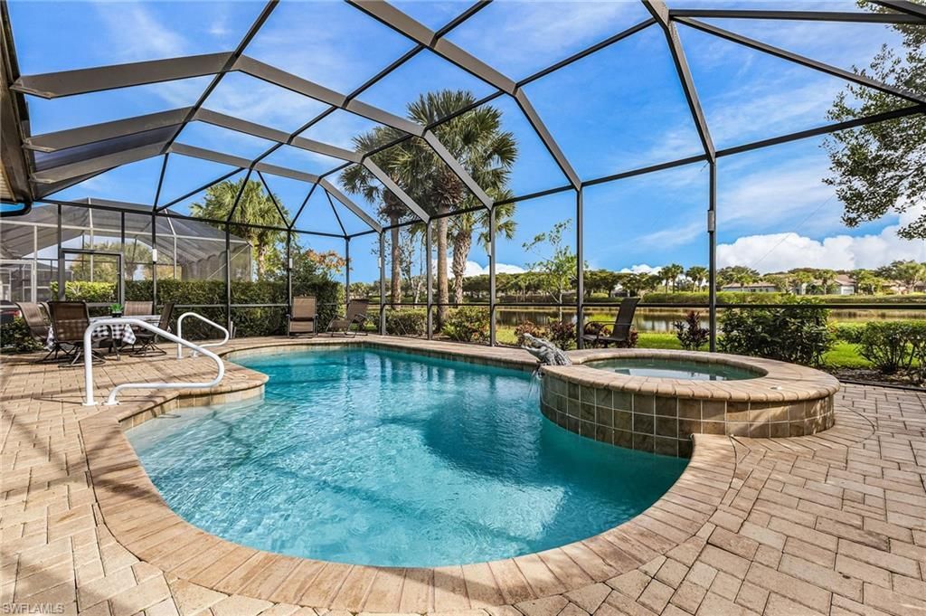 3900 Lakeview Isle Ct, Fort Myers, FL 33905 Photo