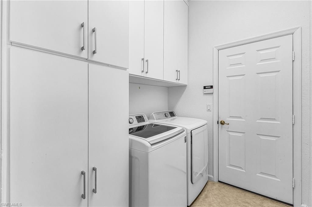 3900 Lakeview Isle Ct, Fort Myers, FL 33905 Photo