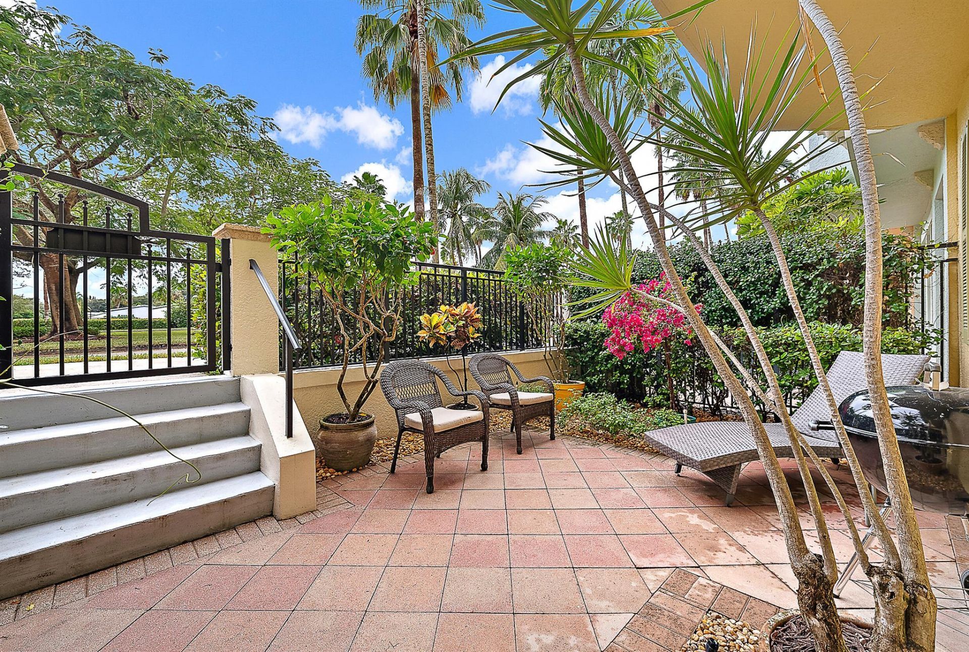 2504 Gardens Parkway, Palm Beach Gardens, FL 33410 Photo