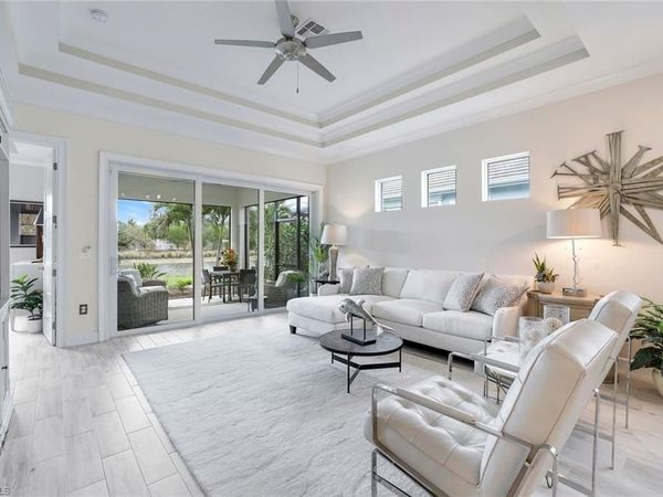 5831 Haiti DR, NAPLES, FL 34113