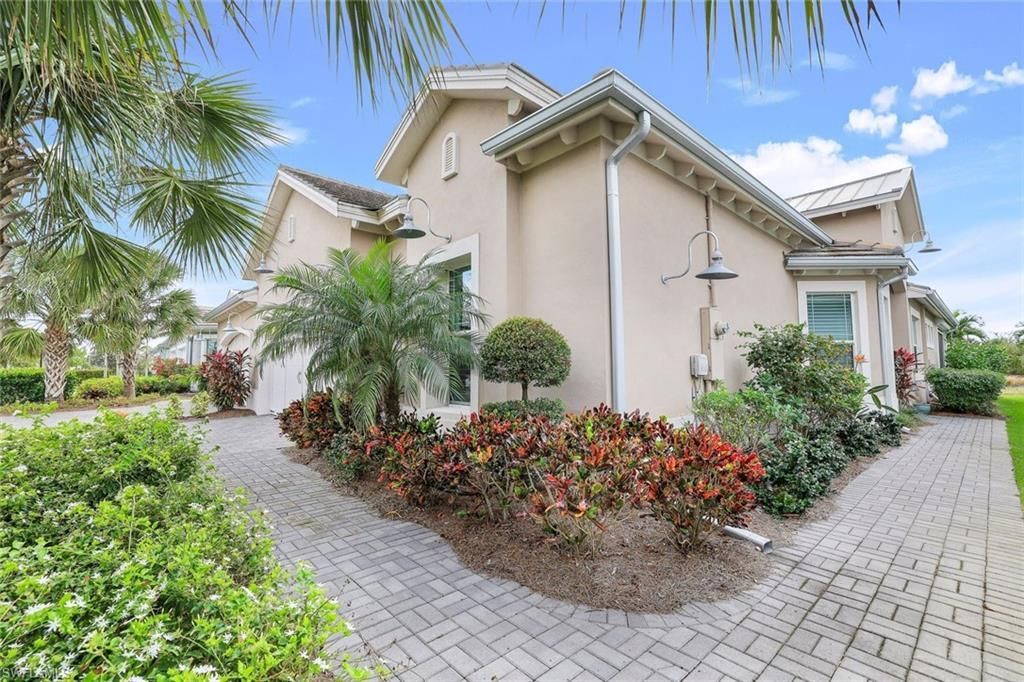 5831 Haiti Dr, Naples, FL 34113 Photo