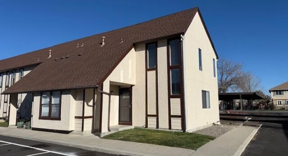 1754 Pinewood Drive, Unit 13, Minden, NV 89423 Photo