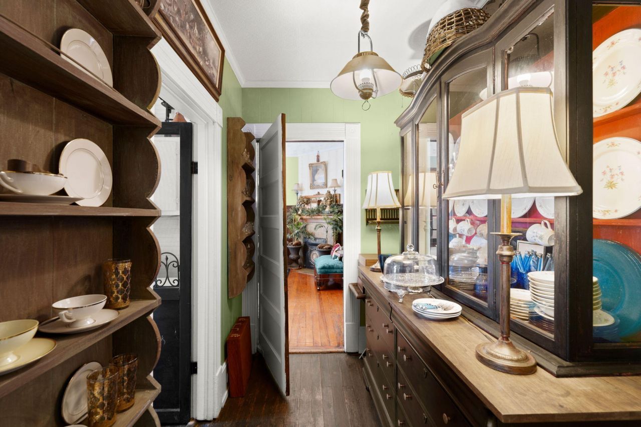 6717 Charleston Highway Photo 13