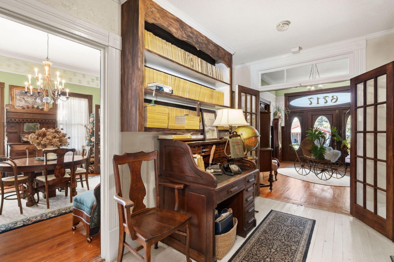 6717 Charleston Highway Photo 16