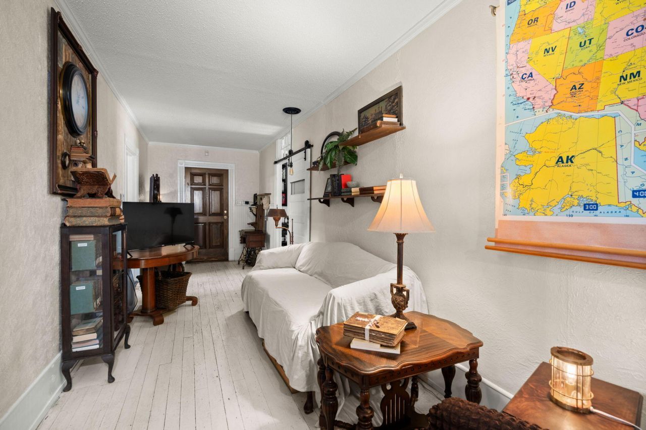 6717 Charleston Highway Photo 17