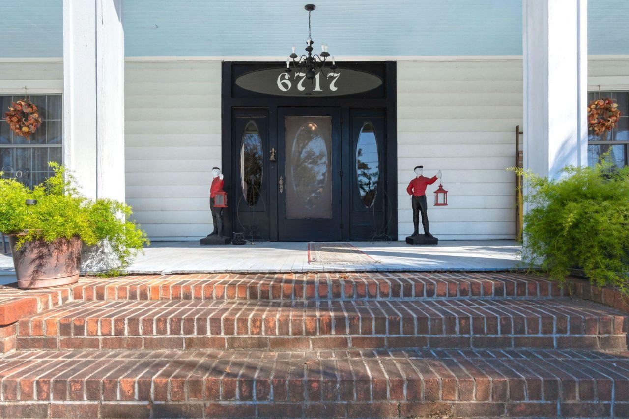 6717 Charleston Highway Photo 4