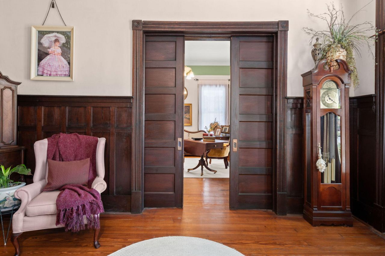 6717 Charleston Highway Photo 9