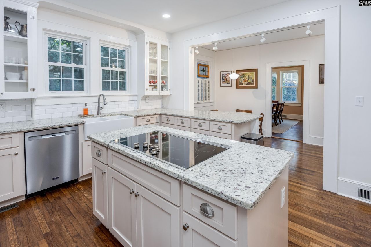 219 Haynsworth Street Photo 14