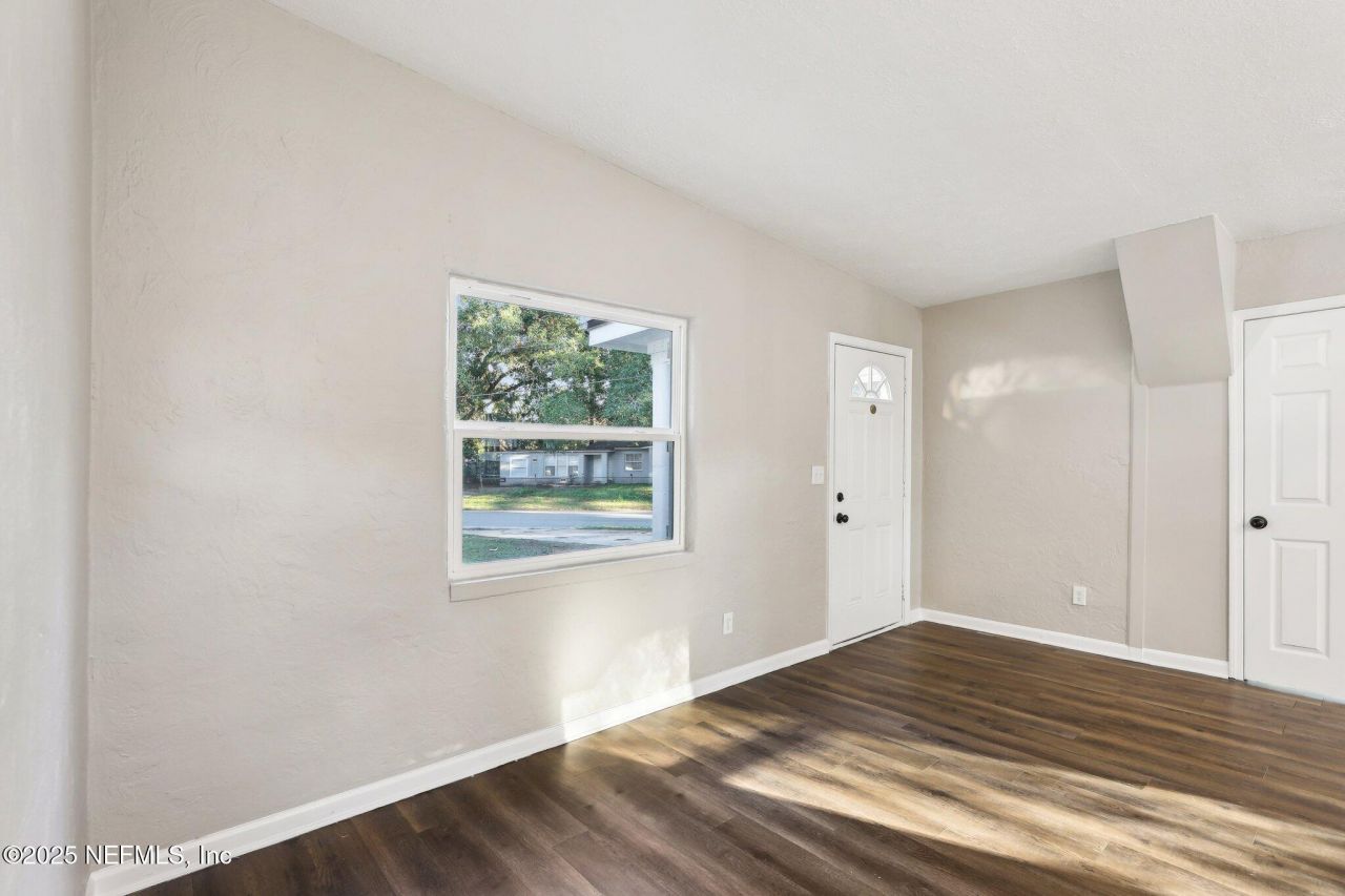1268 King Arthur Road, Jacksonville, FL 32211 Photo