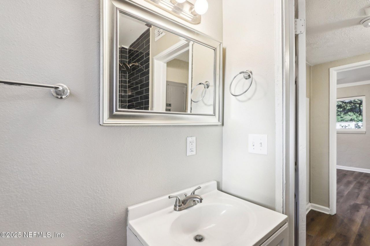 1268 King Arthur Road, Jacksonville, FL 32211 Photo