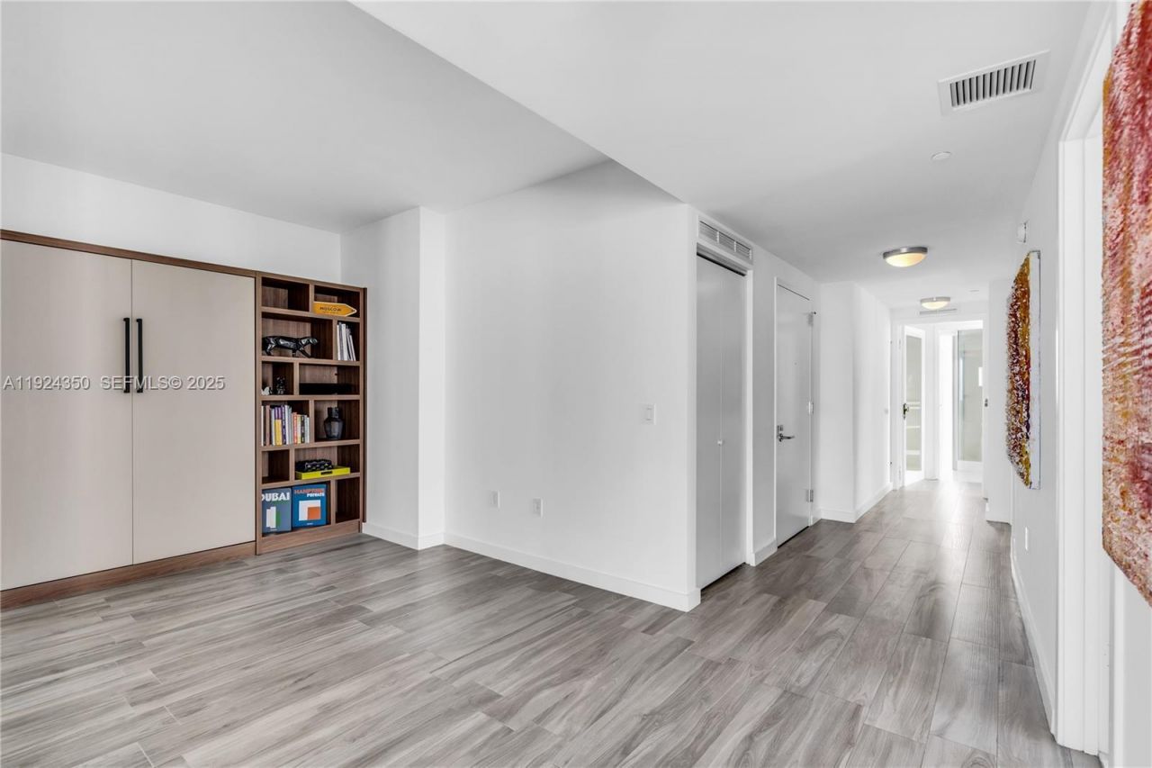 460 NE 28th St, Unit 3601, Miami, FL 33137 Photo